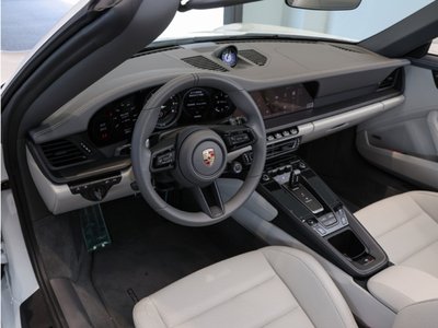 2024 Porsche 911 — миниатюра 12