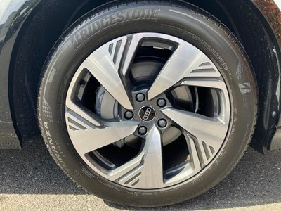 صورة مصغرة 32 لـ 2025 AUDI Q6 E-TRON