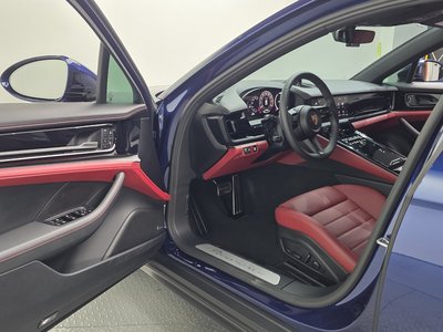 PORSCHE PANAMERA - 10