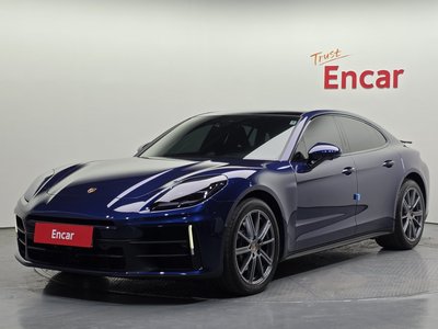 PORSCHE PANAMERA - 1