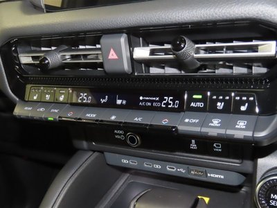 TOYOTA LAND CRUISER 250 - 3