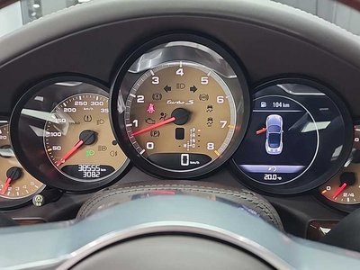 PORSCHE 911 - 7