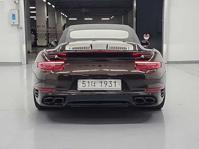 PORSCHE 911 - 2