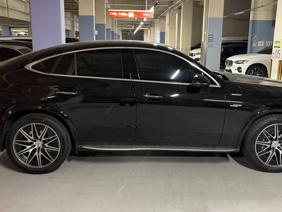 2025 Mercedes-BENZ GLC photo 3