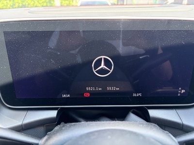 2025 Mercedes-BENZ GLC photo 9