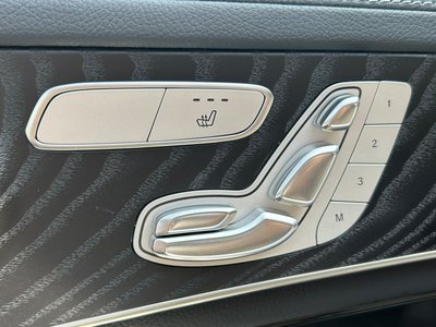 2021 Mercedes-BENZ GLC — миниатюра 30