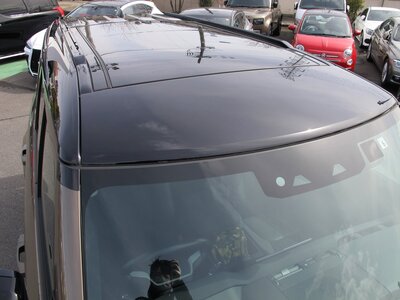 LAND ROVER DEFENDER - 6