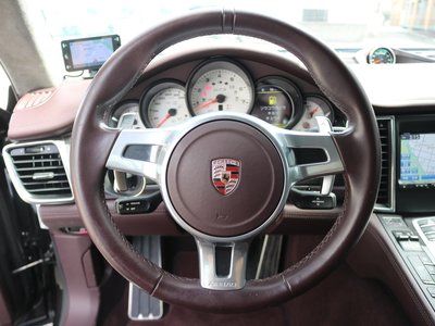 2014 Porsche PANAMERA 照片 9