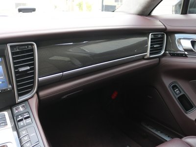 صورة مصغرة 33 لـ 2014 Porsche PANAMERA