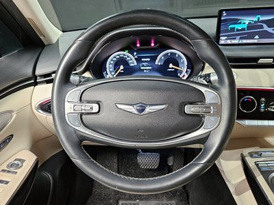 صورة مصغرة 13 لـ 2021 Genesis GV70