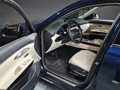 صورة مصغرة 11 لـ 2021 Genesis GV70