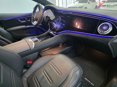 MERCEDES-BENZ EQS - 10