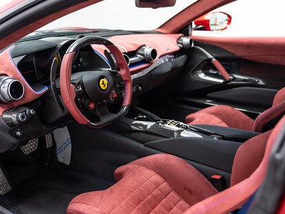 FERRARI 812 - 3