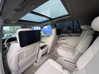 2022 Cadillac ESCALADE — фото 11