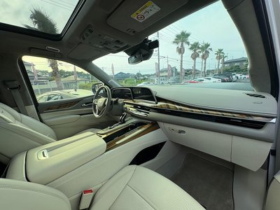 2022 Cadillac ESCALADE — фото 12