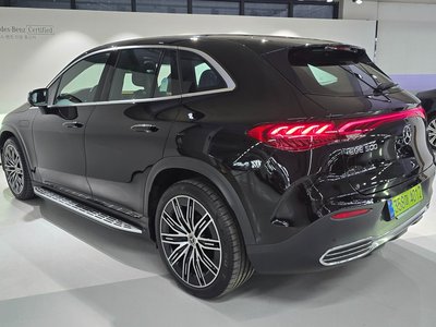 MERCEDES-BENZ EQE SUV - 2
