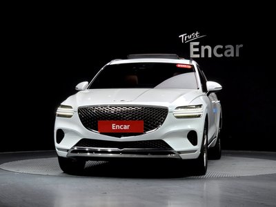 2022 Genesis GV70 photo 2
