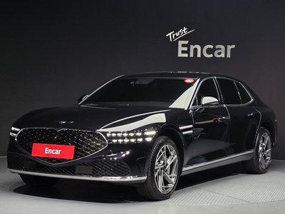 صورة 1 لـ 2023 Genesis G90 (RS4)