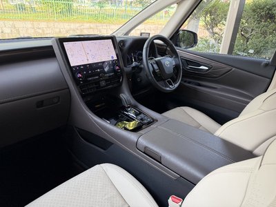 2025 Toyota ALPHARD 照片 6
