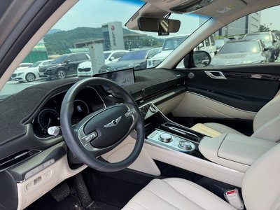 GENESIS GV80 - 8