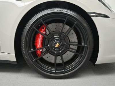 صورة 6 لـ 2024 Porsche 911