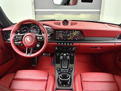 صورة 5 لـ 2024 Porsche 911