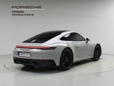 صورة 4 لـ 2024 Porsche 911