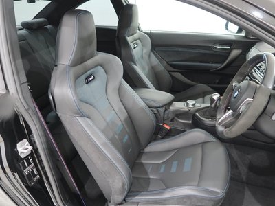 2020 BMW M2 COMPETITION — миниатюра 17