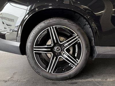 MERCEDES-BENZ GLC - 9