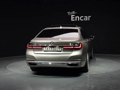 BMW 7 SERIES - 4