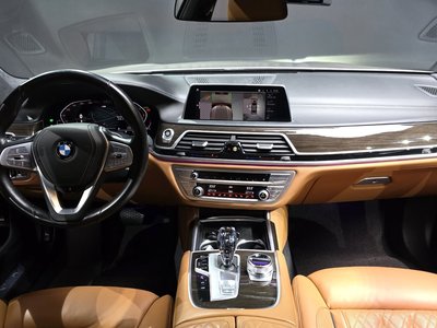 BMW 7 SERIES - 5