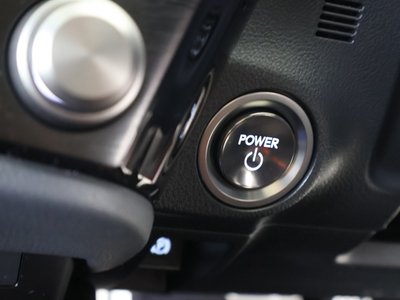 صورة مصغرة 17 لـ 2023 Lexus ES