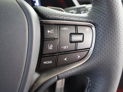 صورة مصغرة 16 لـ 2023 Lexus ES