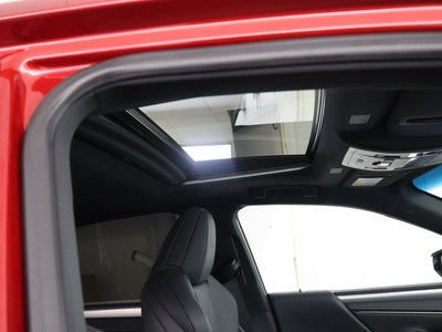 صورة مصغرة 22 لـ 2023 Lexus ES