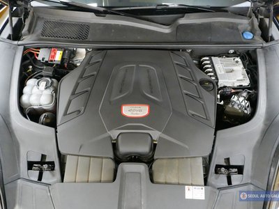 PORSCHE CAYENNE - 7