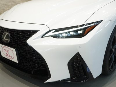 LEXUS IS - 6