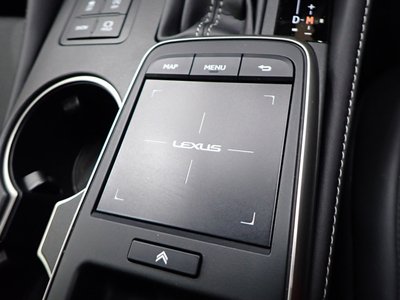2023 Lexus RC — миниатюра 29