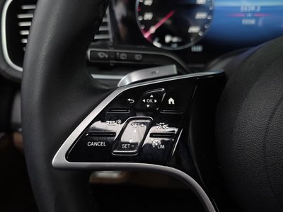 2025 Mercedes-BENZ GLE — миниатюра 16