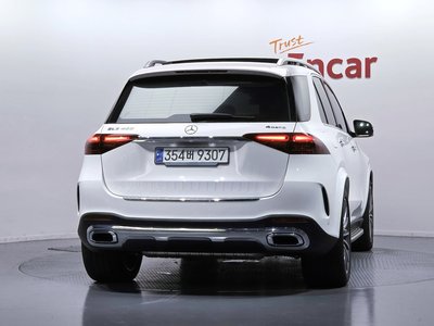 2025 Mercedes-BENZ GLE — фото 4