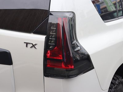 TOYOTA LAND CRUISER PRADO - 7