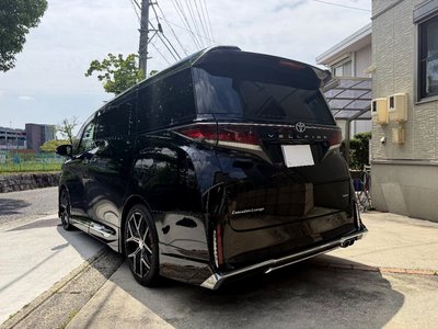 TOYOTA VELLFIRE - 3