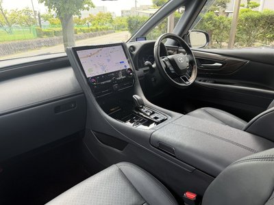 TOYOTA VELLFIRE - 6