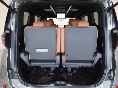 2025 Toyota VELLFIRE — миниатюра 24