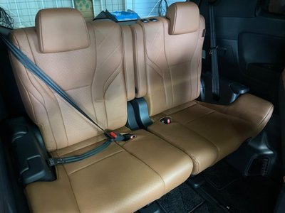 TOYOTA VELLFIRE - 10