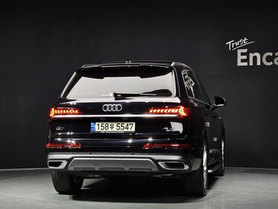 AUDI Q7 - 3