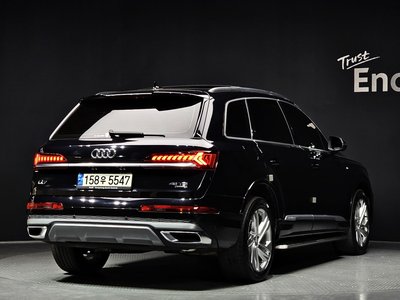 AUDI Q7 - 4