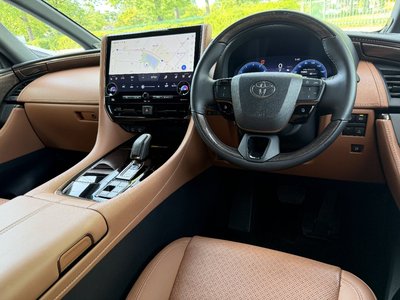 TOYOTA VELLFIRE - 4