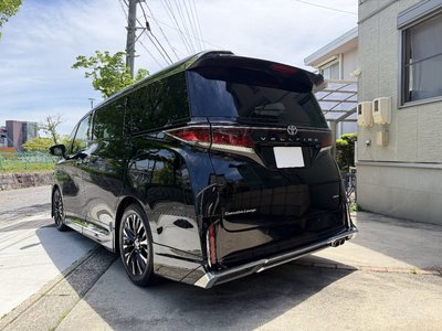 TOYOTA VELLFIRE - 3