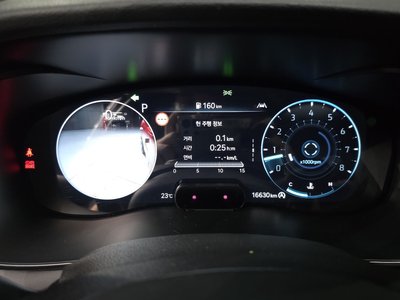 2023 Genesis THE NEW G70 — миниатюра 11