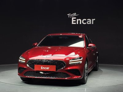 صورة 2 لـ 2023 Genesis THE NEW G70